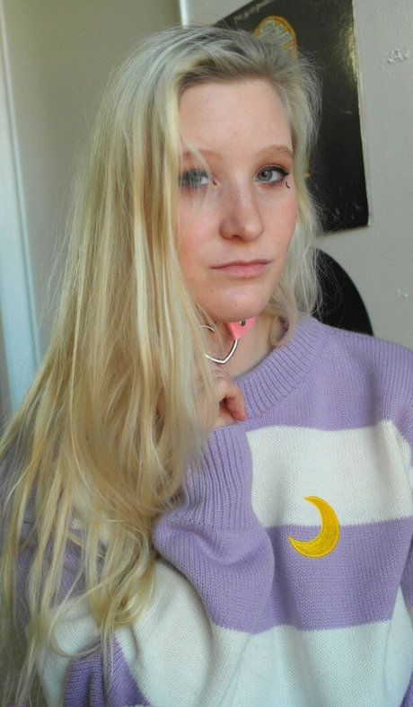 sarahshaye star naked pics