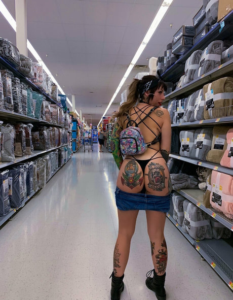 armpit licking onlyfans beautiful xxx picture