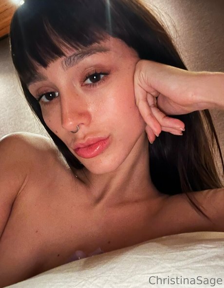 christinasage star perfect img