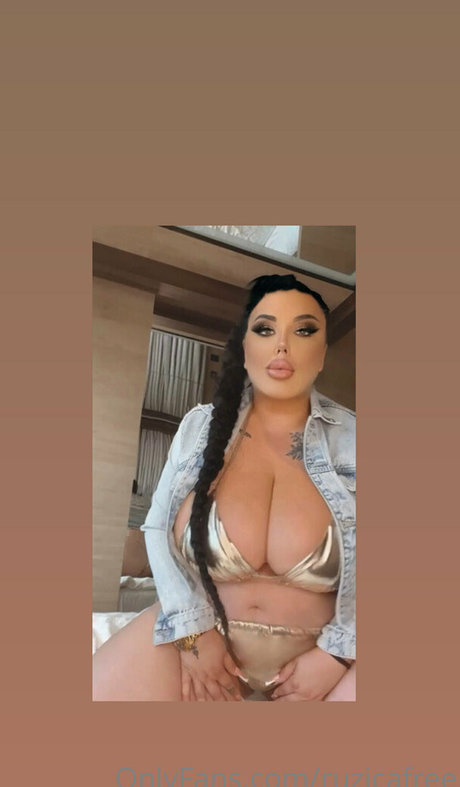 ruzicafree hot star photos