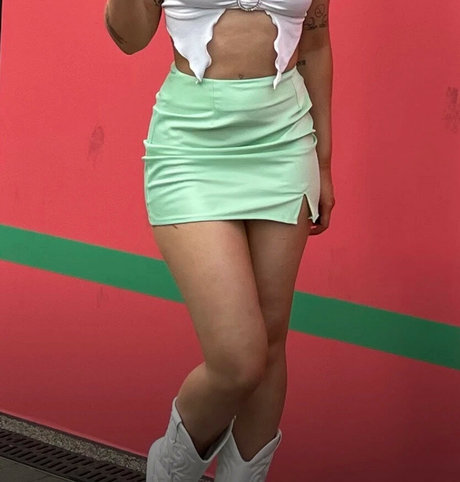 Sweetlikecinnam n nude model galleries