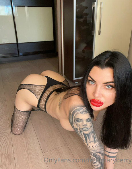 feralmaryberry pornstar naked galleries