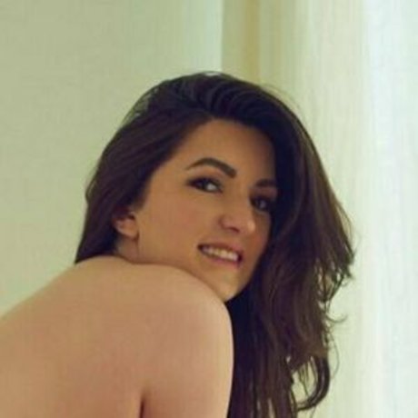 christineevip beautiful actress pic