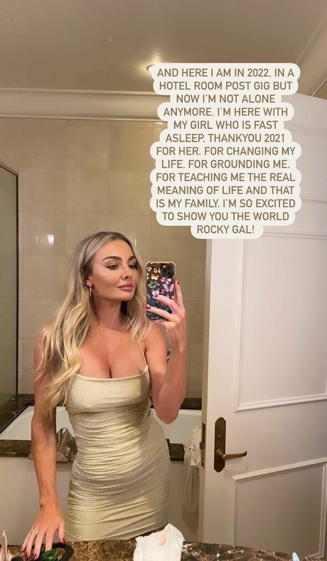 blonde midget onlyfans naked galleries