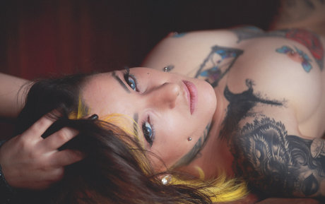 khachery model naked archive