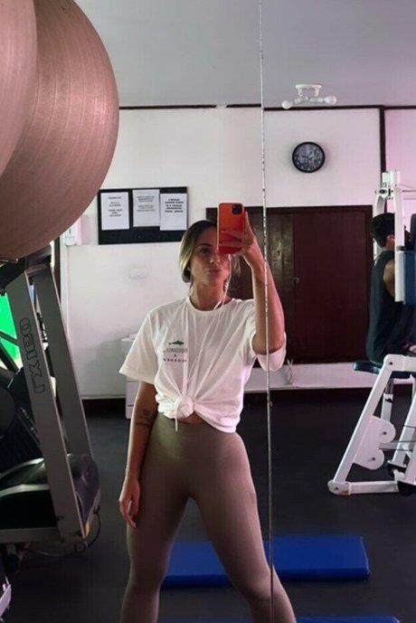 Aninha Cafe erotic actress images