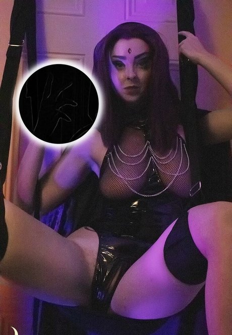 LunaRaeCosplay model nude pictures