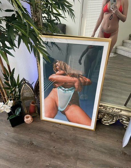 Missbehavin porn actress pic