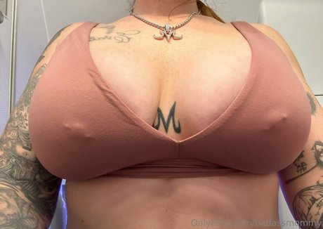 badassmommy free model photos