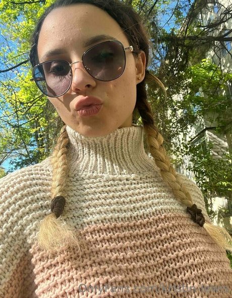 kristin lewis best pornstar gallery