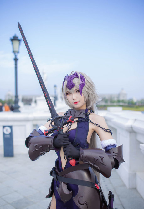 Arty Huang nude thumbnail