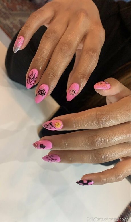 huge shemale onlyfans porn img