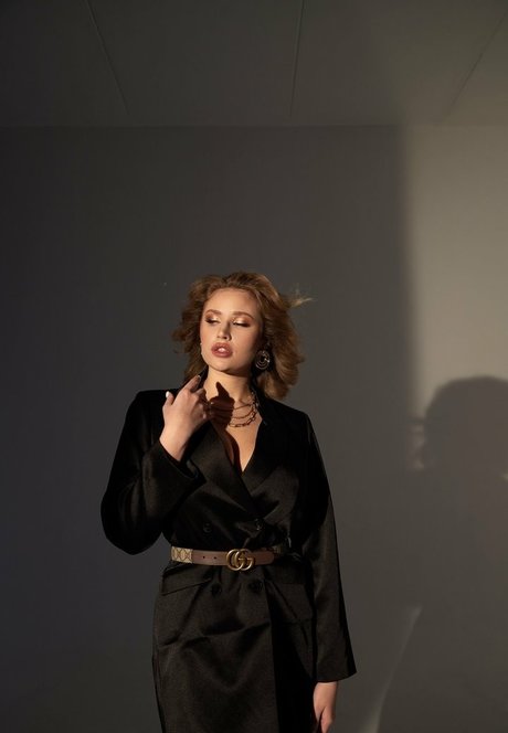 Merelin pornographic actress image