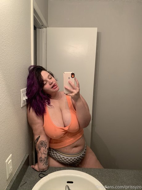 prissyzo porn star galleries