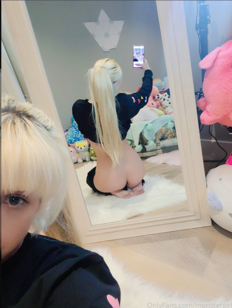 Monster Girl model perfect pictures