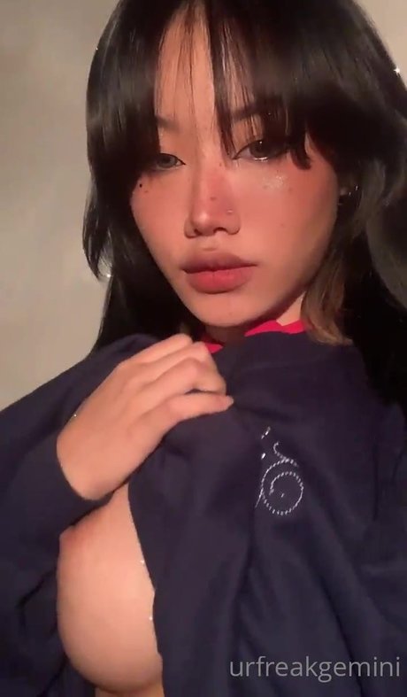 urfreakgemini free model pictures