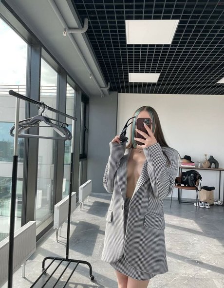 Leron Baron star hd gallery