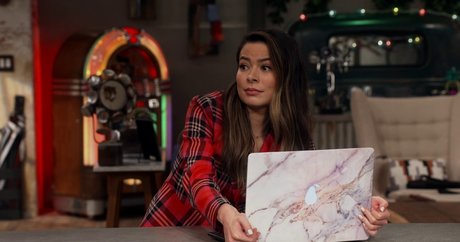 average onlyfans erotic picture