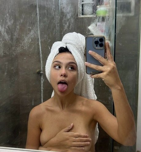 Bruna16 nudes model galleries