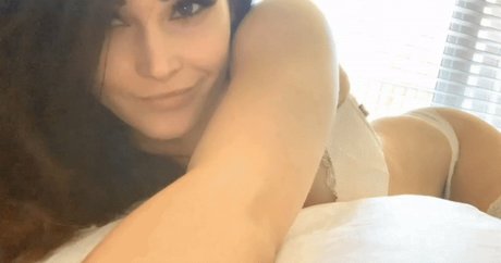 Niece Waidhofer model pornographic img