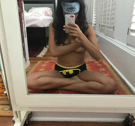 Rosario Dawson exclusive pornstar pic