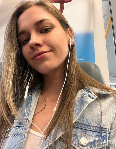 emmapaid free actress image