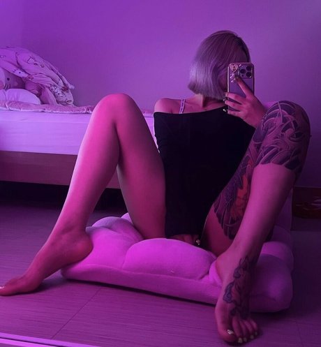 housewife onlyfans sexy nude pics