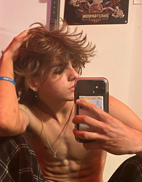 onlybonez star sexy photo