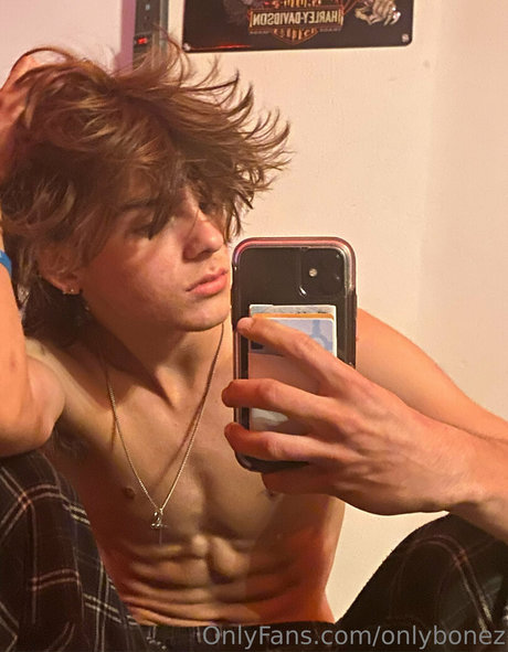 outdoor shower onlyfans free nude archive