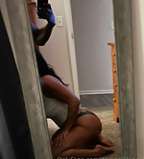 DarlinNikkiQOS pornstar nudes pics