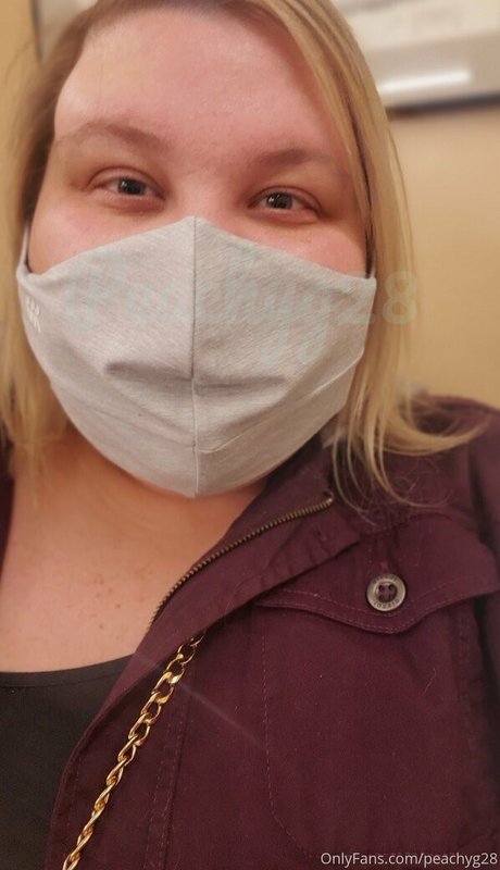 peachyg28 model xxx images