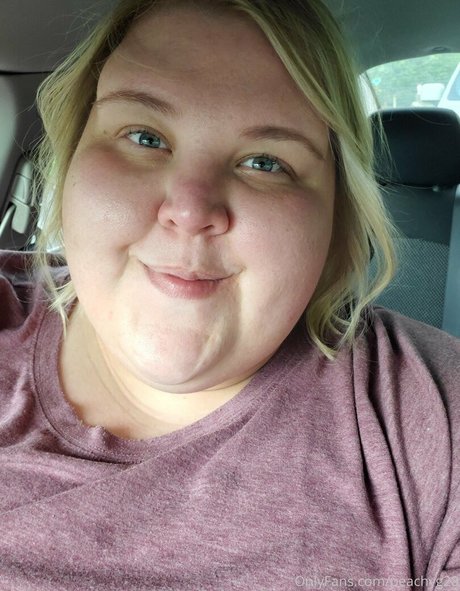 peachyg28 hot pornstar gallery