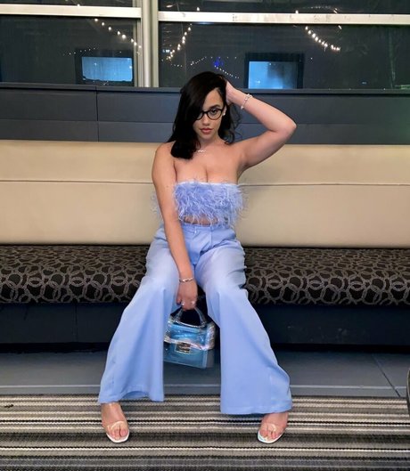 itsqueennovaa nudes star image