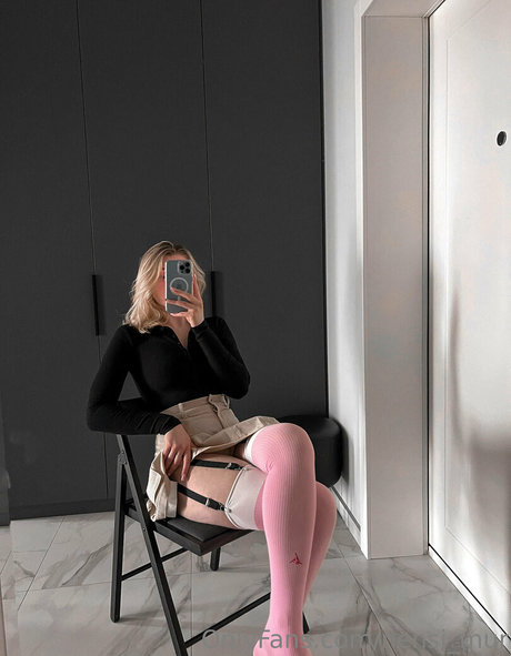 wife pussy onlyfans free nude img