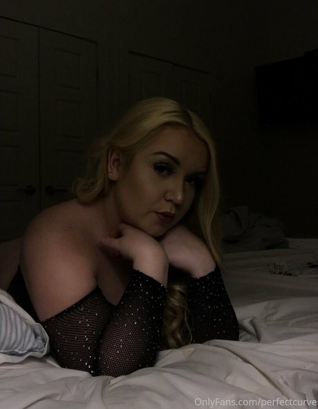 oliviaskiesvip high quality actress gallery