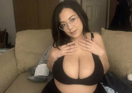 theolivebunny hot model archive