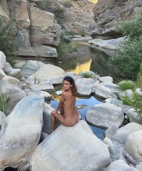 Nathalie Kelley pornstar pretty pics