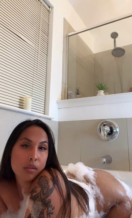 starseedmami pornographic actress image