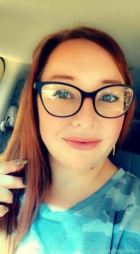 marymoonkat exclusive model photo