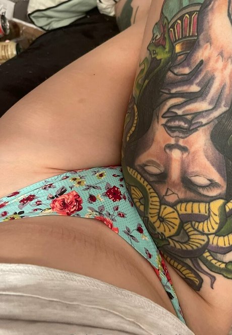 bellecurves star nice pic