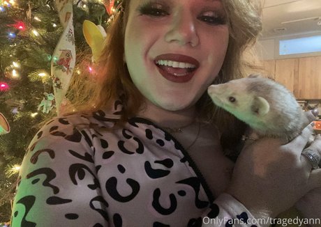 tragedyann adult star galleries