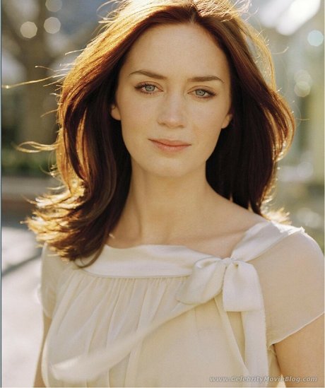 Emily Blunt xxx actress gallery
