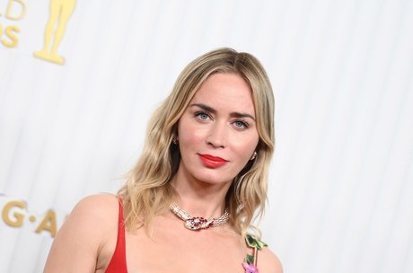 Emily Blunt exclusive model img