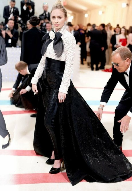 Emily Blunt exclusive star pic