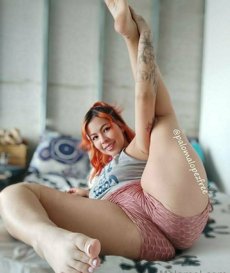 swinger milf onlyfans sexy nude photo