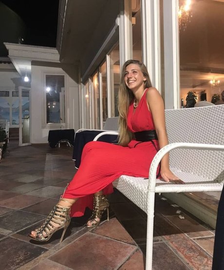 Francesca Salerno exclusive model photo