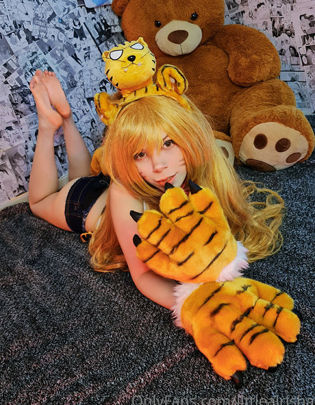 Little Alrisha porn actress picture