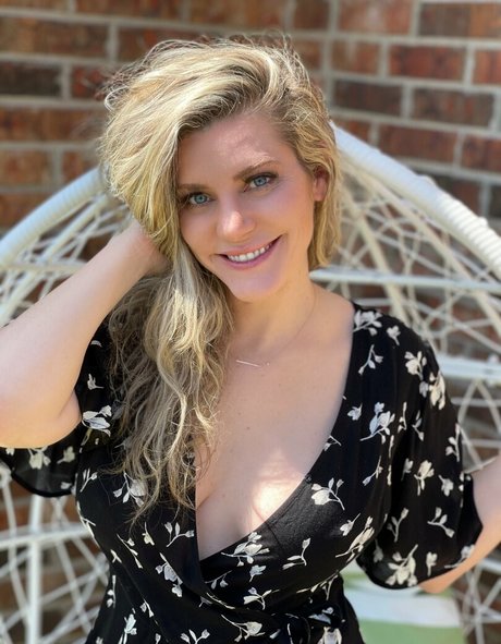 mrsredwood pornstar nice galleries