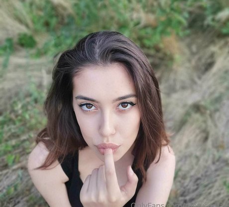 meryconlae high quality model gallery
