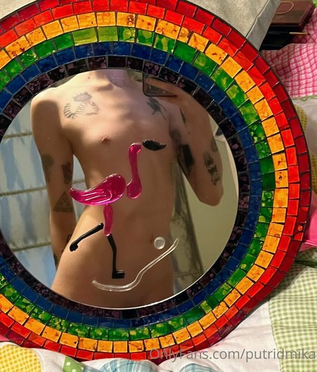 Putrid Cosplay porn model image